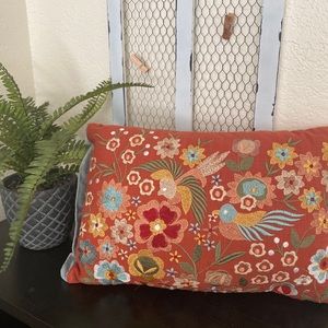 Pier 1 pair of floral embroidered accent pillows